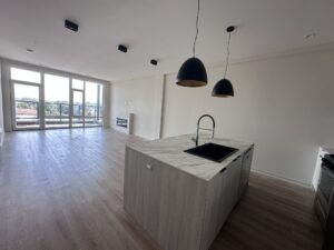3207 N Narragansett Ave #307, Chicago, IL 60634