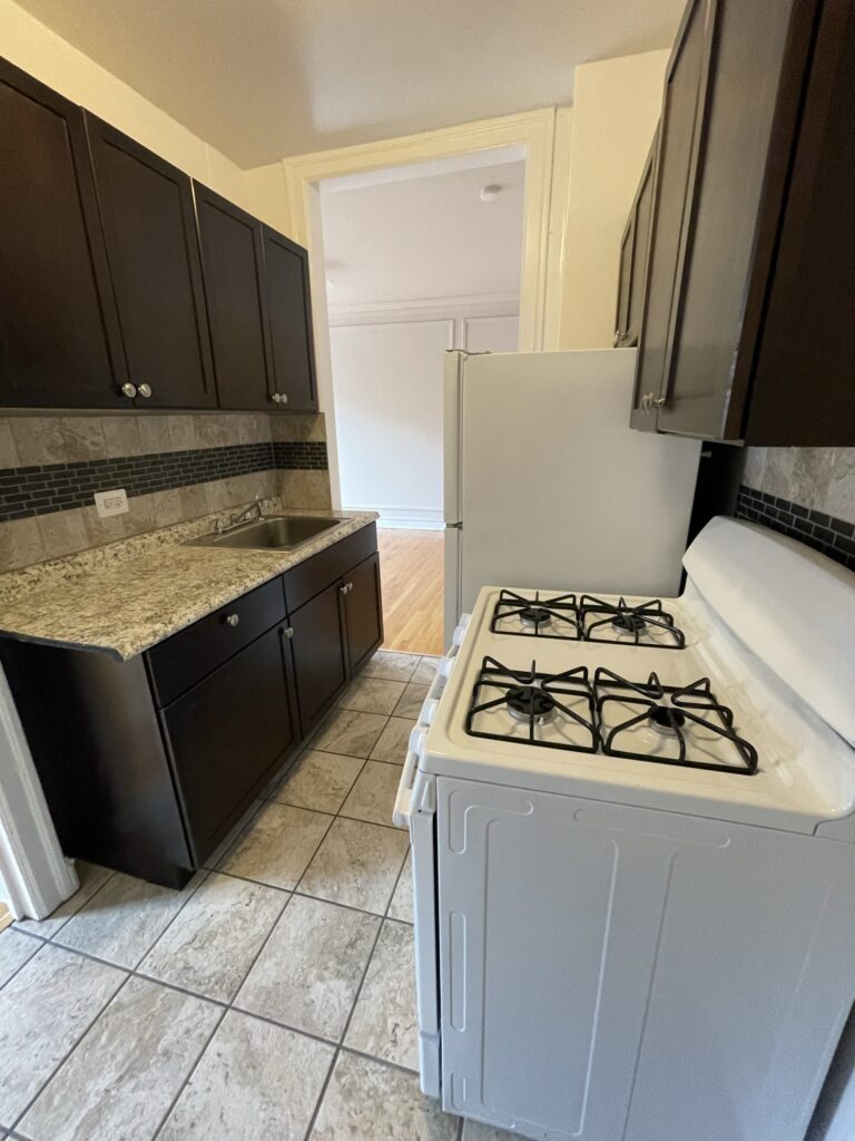 1371 W Estes Ave #3D — photo 2