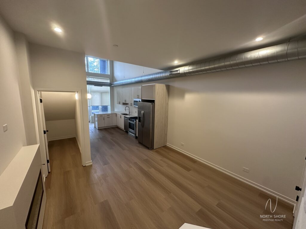 6340 W Belmont Ave #102 — photo 2