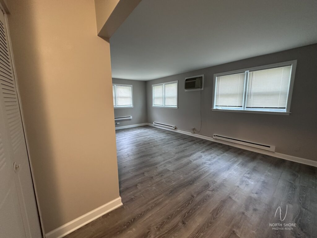 430 Stevens #G02, Addison, IL 60101