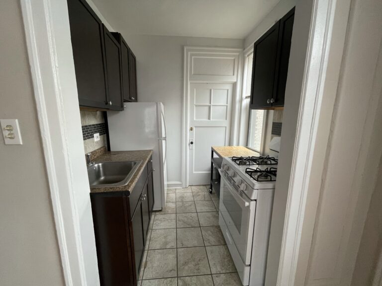1367 W Estes Ave #2K — photo 14