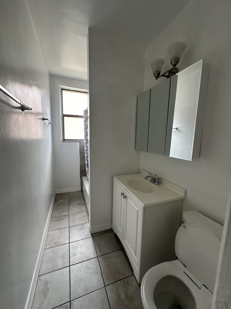 1371 W Estes Ave #2F — photo 11