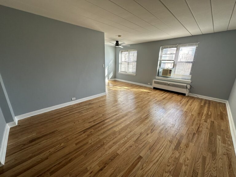 1360 W Touhy Ave #301 — photo 4