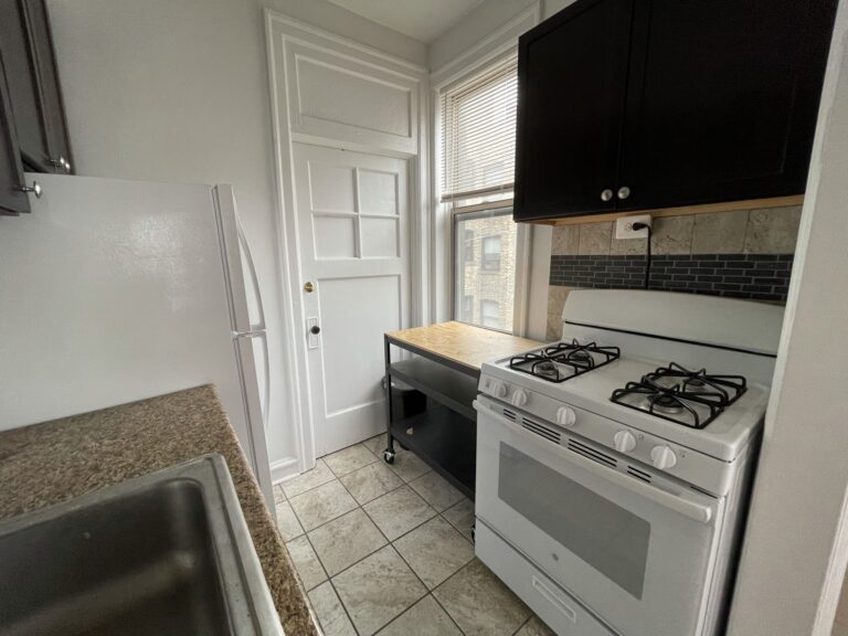 1367 W Estes Ave #2K — photo 16