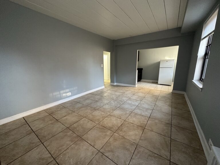 1360 W Touhy Ave #109 — photo 5