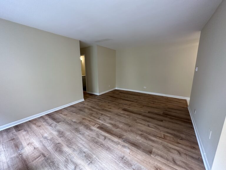 3825 N Pine Grove Ave #314 — photo 6