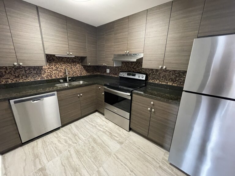 525 N Quentin Rd #216 — photo 6