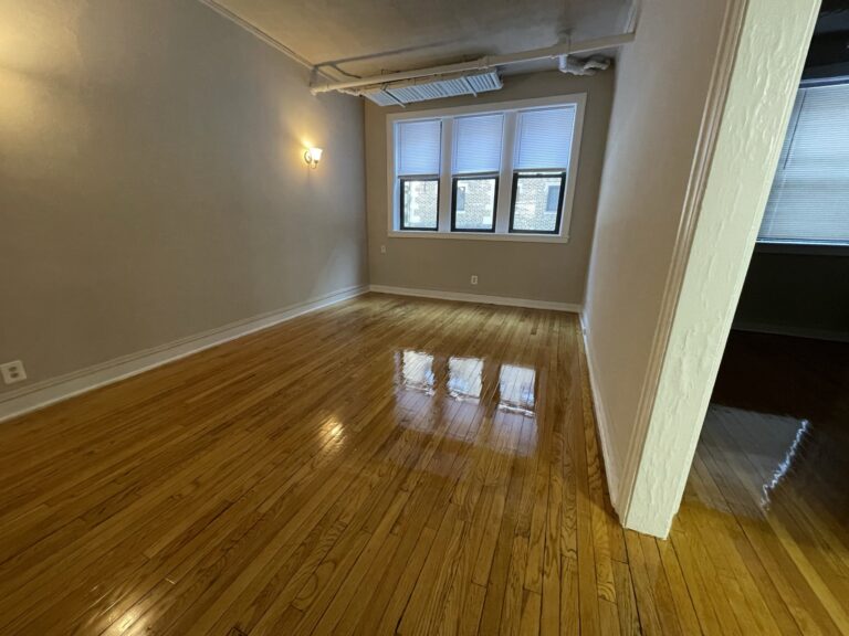 1321 1/2 W Estes Ave #49 — photo 6