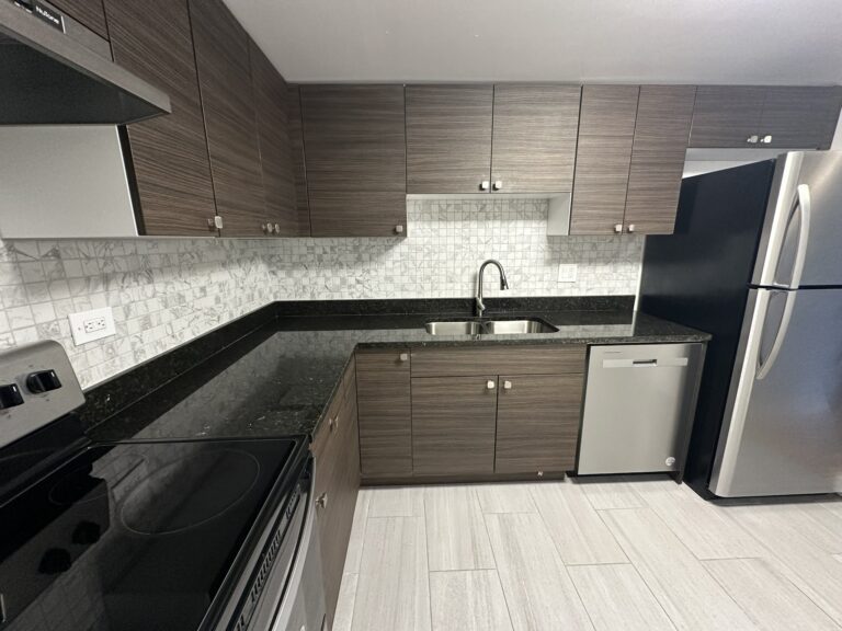 525 N Quentin Rd #505 — photo 7