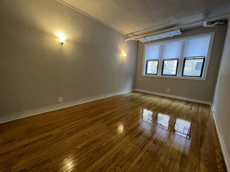 1321 1/2 W Estes Ave #49 — photo 7