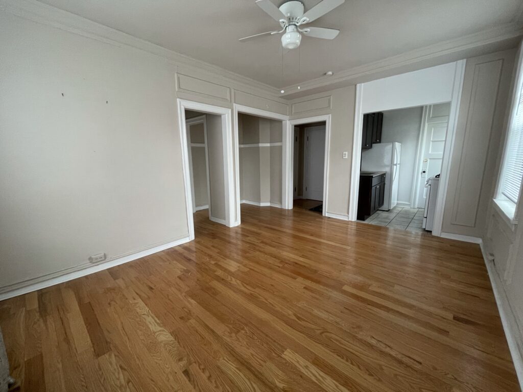 1367 W Estes Ave #2K — photo 2