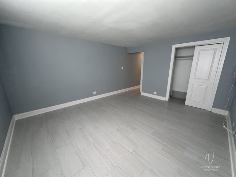 6735 N California Ave #GW — photo 5