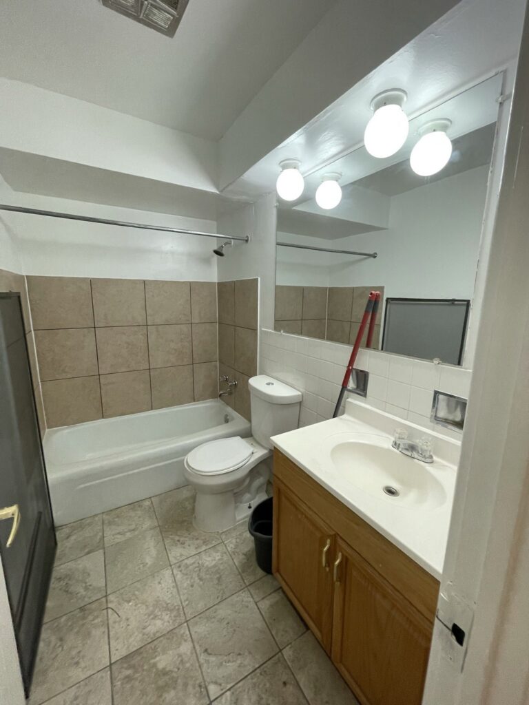 1515 W Morse Ave #309 — photo 8