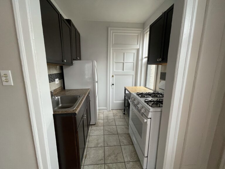 1369 W Estes Ave #1J — photo 9
