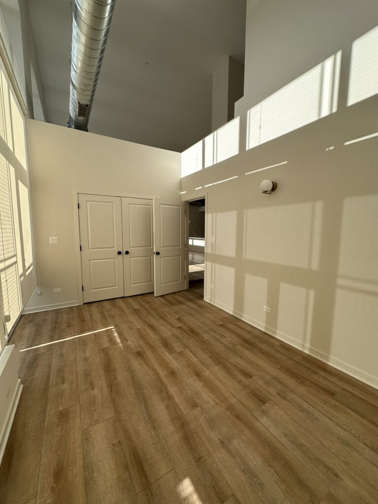 3207 N Narragansett Ave #103 — photo 9