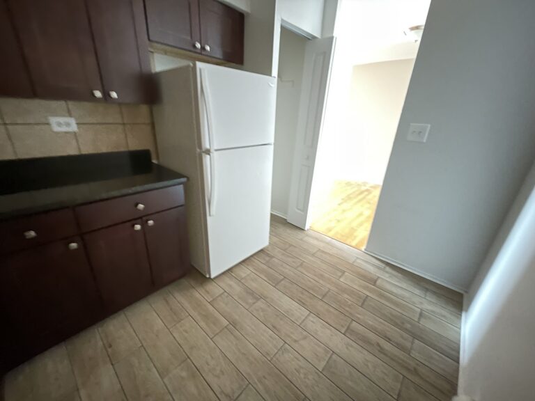 1515 W Morse Ave #307 — photo 9