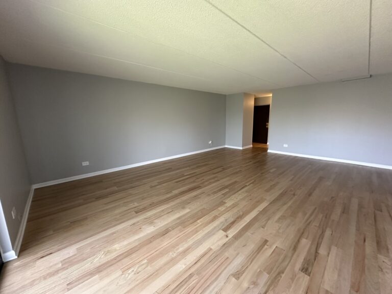 525 N Quentin Rd #505 — photo 10