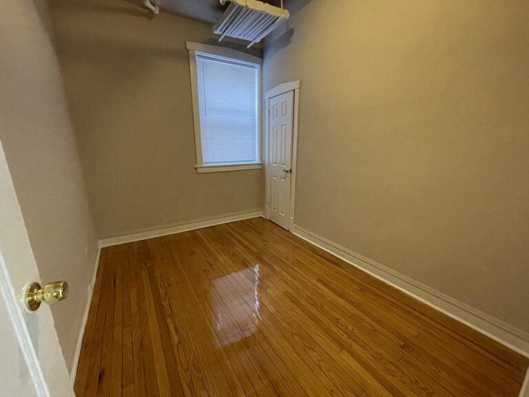 1321 1/2 W Estes Ave #49 — photo 10