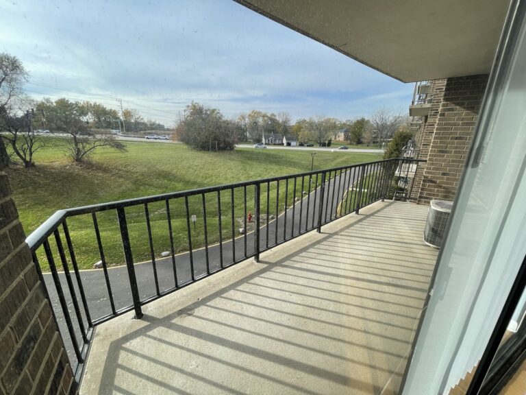 525 N Quentin Rd #317 — photo 10