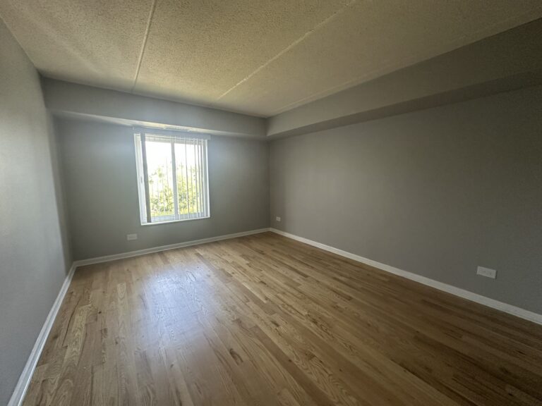 525 N Quentin Rd #408 — photo 10