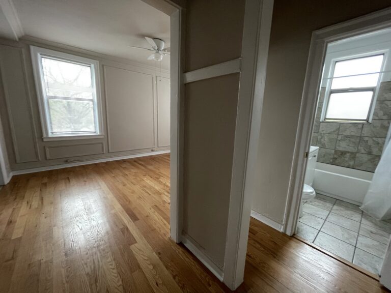 1369 W Estes Ave #1J — photo 12