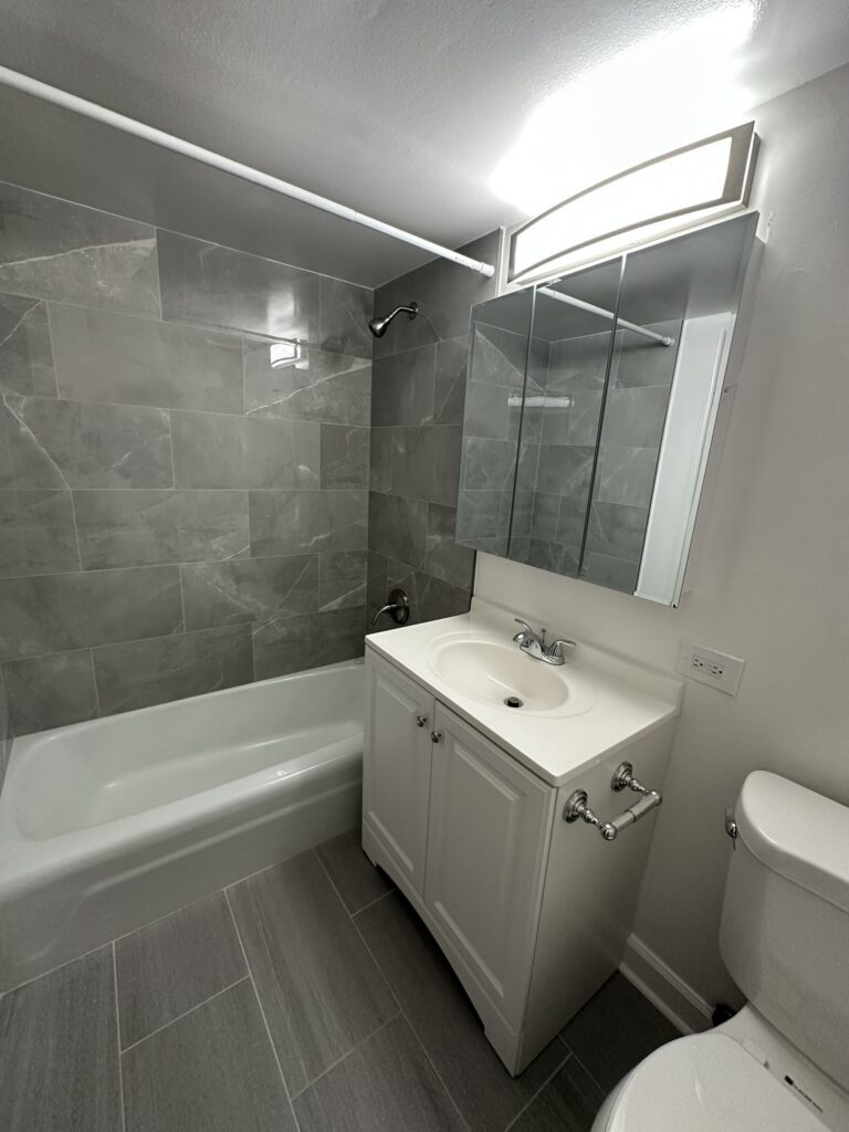 525 N Quentin Rd #505 — photo 13