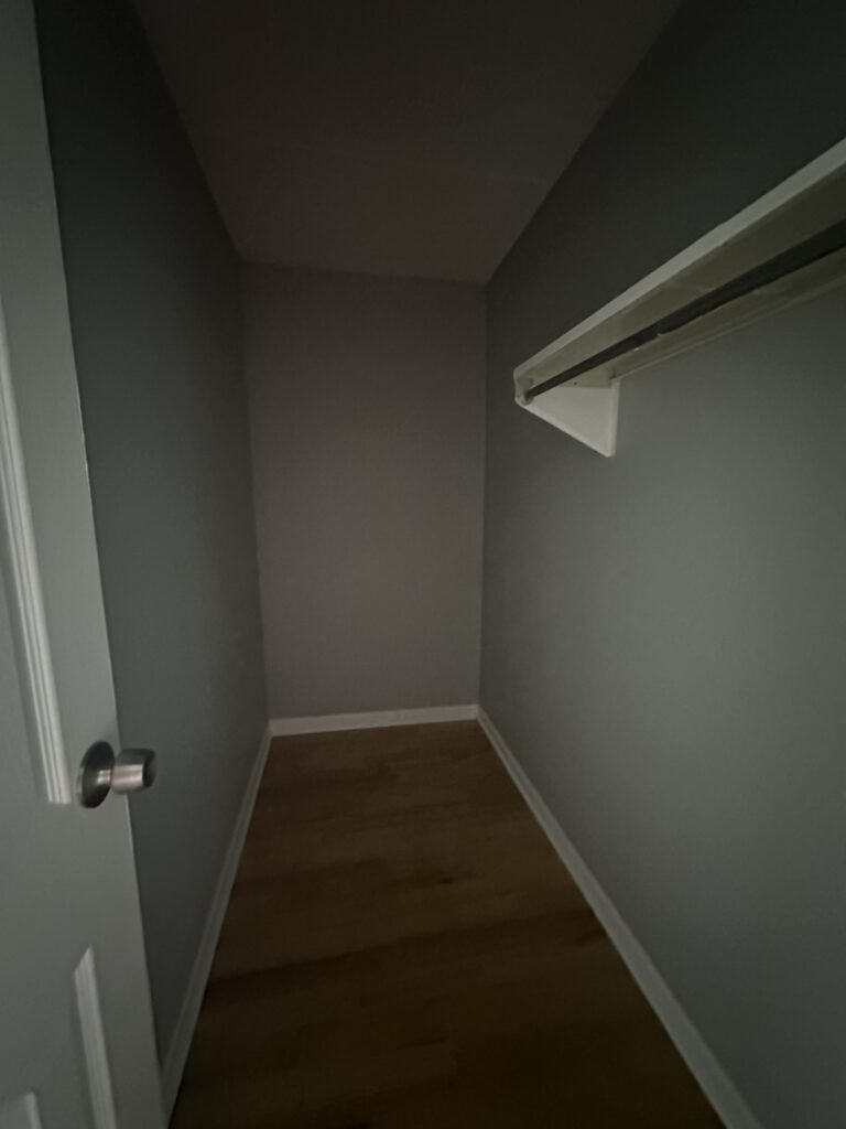 525 N Quentin Rd #408 — photo 14