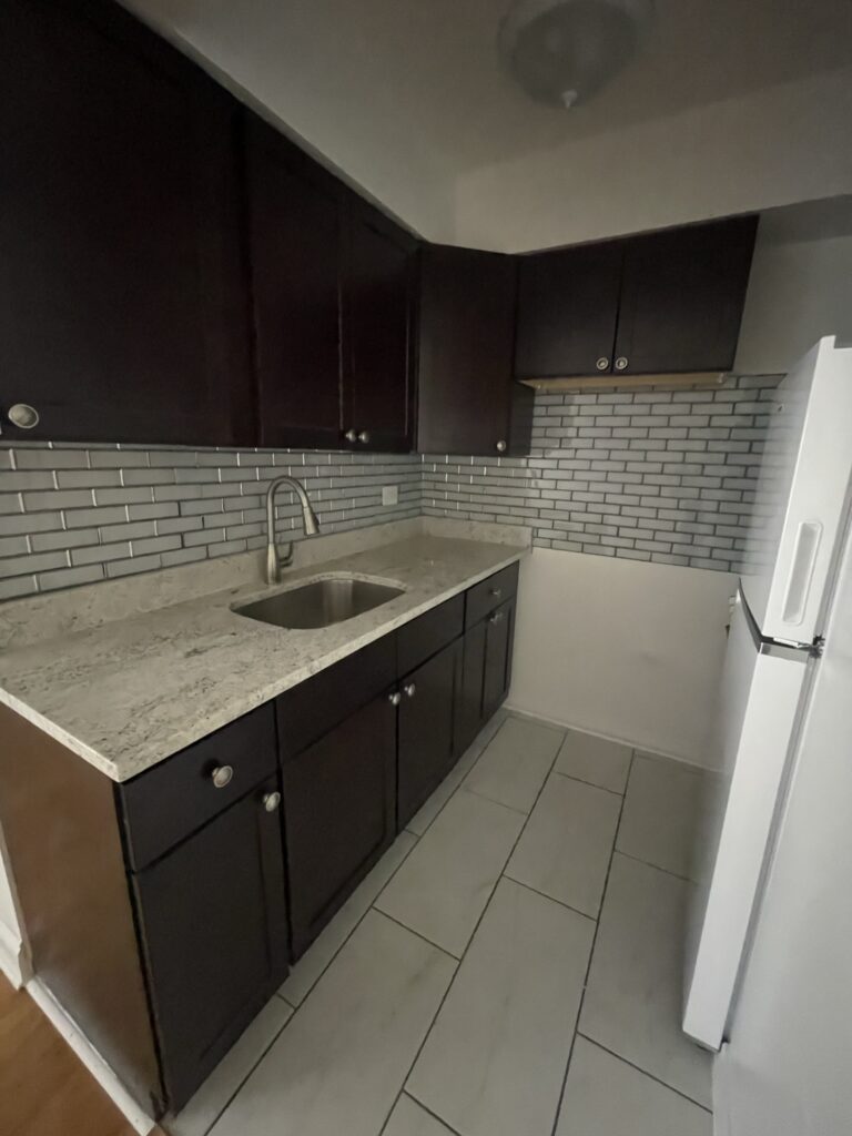 6830 N Sheridan Rd #563 — photo 5